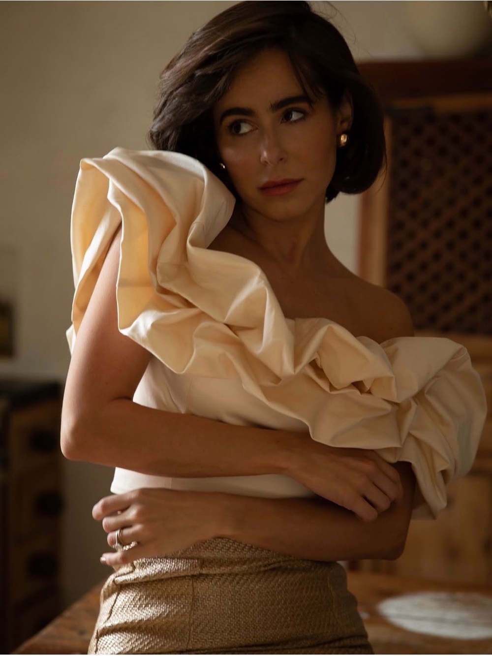 BNWT ANTONIO MELANI x Syle Bungalow Vanilla Ruffle Off-Shoulder Crop Top